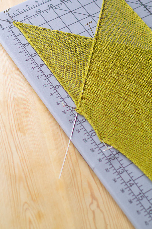 A Churchmouse Yarns and Teas Pattern - Bias 'Before & After' Scarf (PDF)