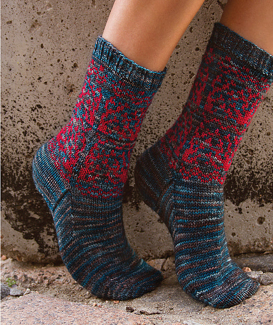 Malabrigo Book 4 - ORDERS THAT INCLUDE THIS BOOK SHIP FREE IN CONTIGUOUS USA