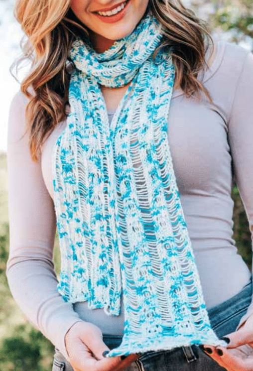 An Araucania Huasco Color Pattern - Cabrillo Scarf (PDF)