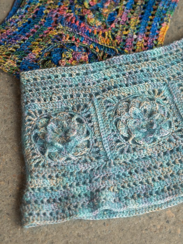 A Berroco Aerial & Carousel Crochet Pattern - Celosia Cowl (PDF) - LINK IN DESCRIPTION, FREE PATTERN NO NEED TO ADD TO CART