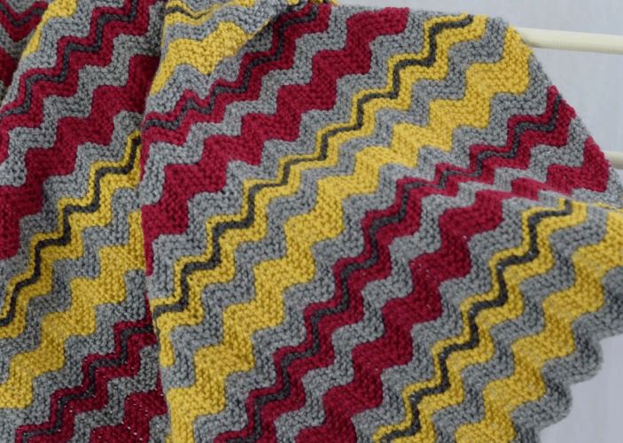 An Ella Rae DK Merino Superwash Pattern - Chevron Blanket (PDF File)