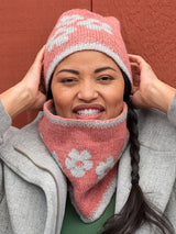 A Berroco Lanas Light Pattern - Chicory Hat and Cowl (PDF)