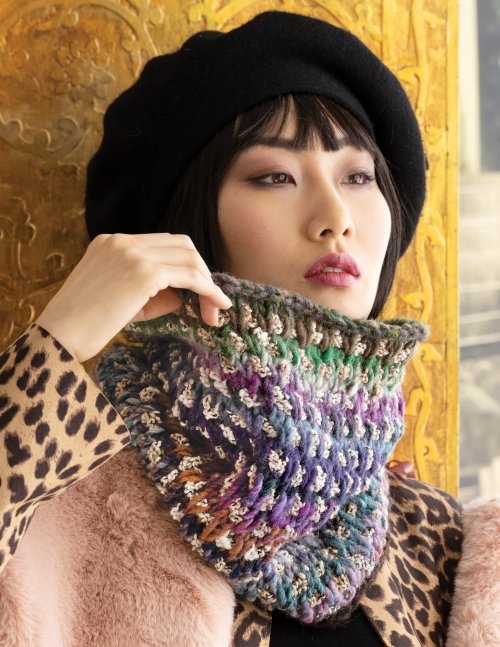 A Noro Kanzashi & Bachi Pattern - Two-Color Cowl (PDF File)