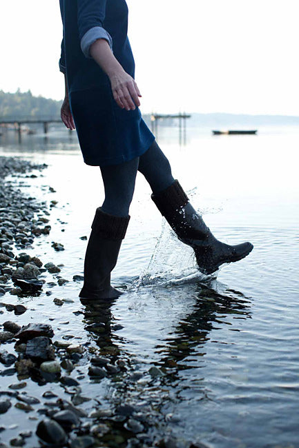 A Churchmouse Yarns and Teas Pattern - Cozy Boot Cuffs (PDF)