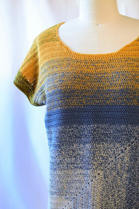 A Hikoo Concentric Cotton Pattern - Mitered Square Tunic - AVAILABLE ON RAVELRY (LINK & DETAILS IN DESCRIPTION)