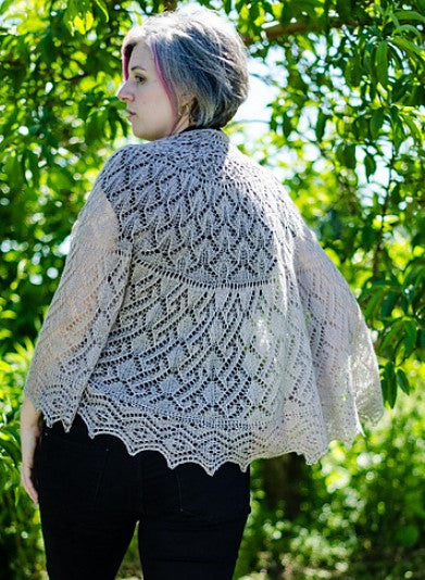 A Juniper Moon Pattern - Evelina Shawl (PDF)