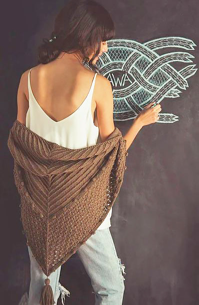 Awa Pattern Francisca Triangle Shawl - A Downloadable Pattern (PDF File)