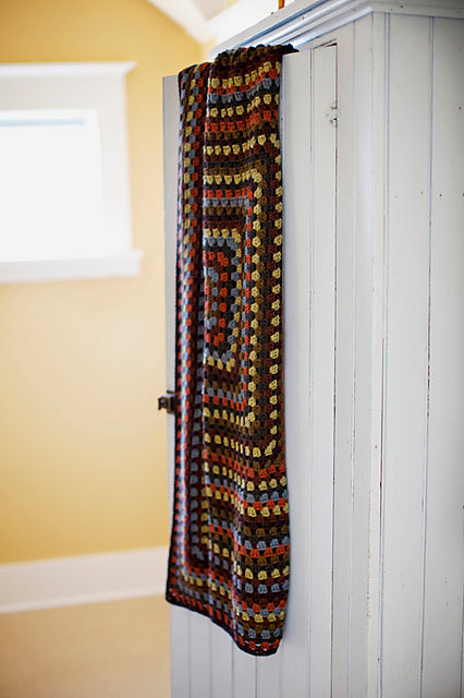 A Churchmouse Yarns and Teas Pattern - One Big Granny Square Throw & Afghan (PDF)