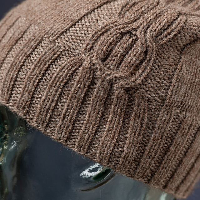 A FREE Cascade Woolpaka Lite Pattern - Bernoulli Hat (PDF)
