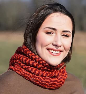 A Juniper Moon Farm Stargazer Pattern - Inara Hooded Cowl (PDF)