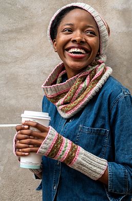 A Juniper Moon Patagonia Organic Merino Pattern - Josette Hat, Cowl & Fingerless Mitts (PDF)