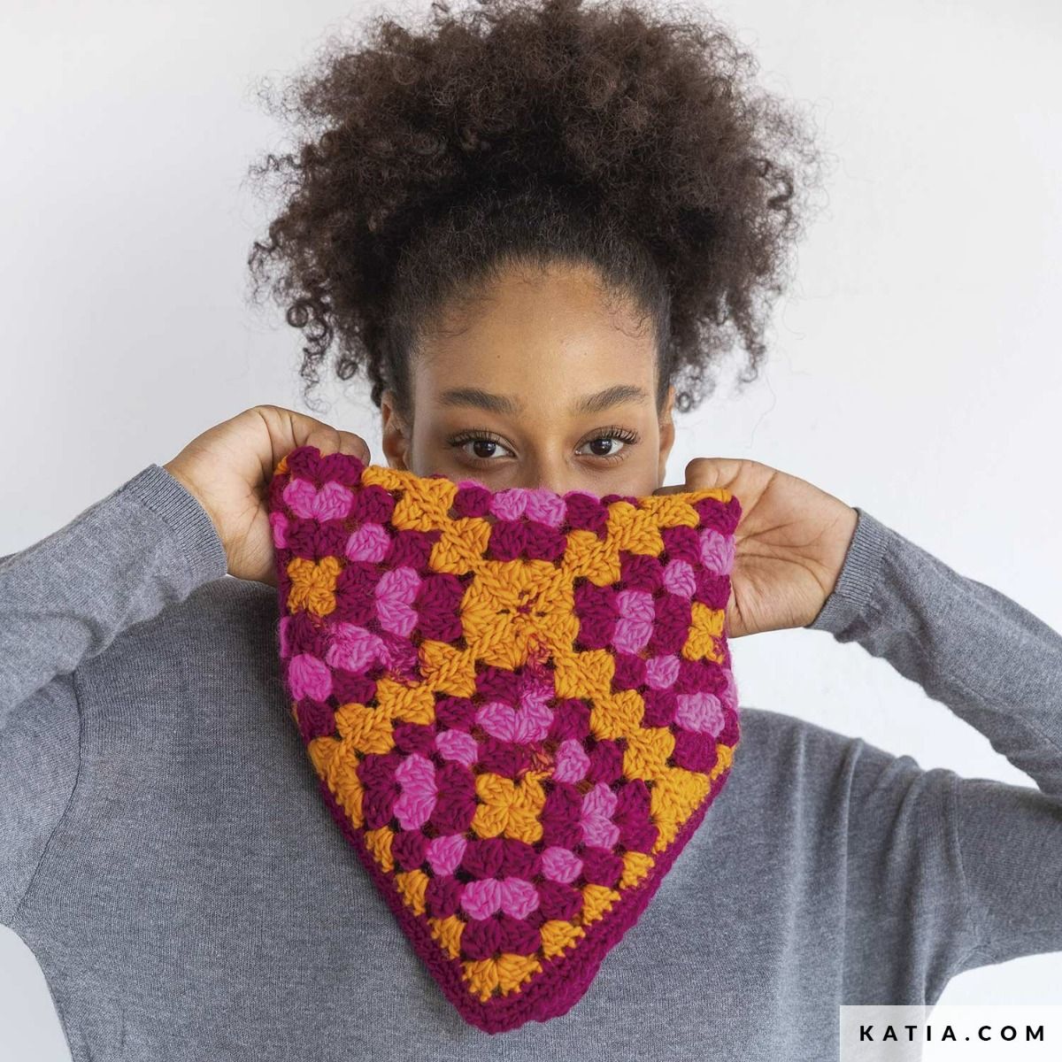A FREE Katia Instagranny Crochet Patterns - Mini Pullover/Scarf/Blanket (PDF)