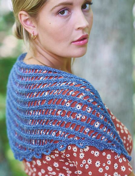 Keris Scarf - Free with Purchase of 2 or More Skeins of Cambria (PDF File)