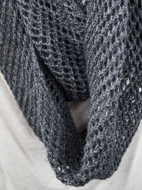 A Berroco Folio Pattern - Kurama Infinity Scarf (PDF)