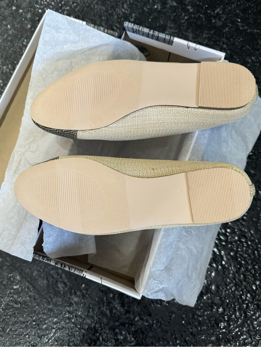 NWT Kensie Women's Allie Flat Raffia Natural Slip - Natural - Size 5M