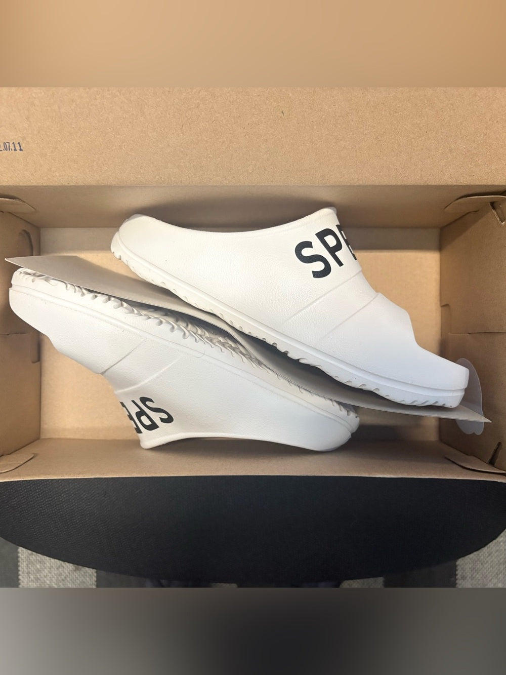 NIB, Sperry Womens Float Slide Uni, Size: UK: 3M, EUR 35M, USA 5 Color: White