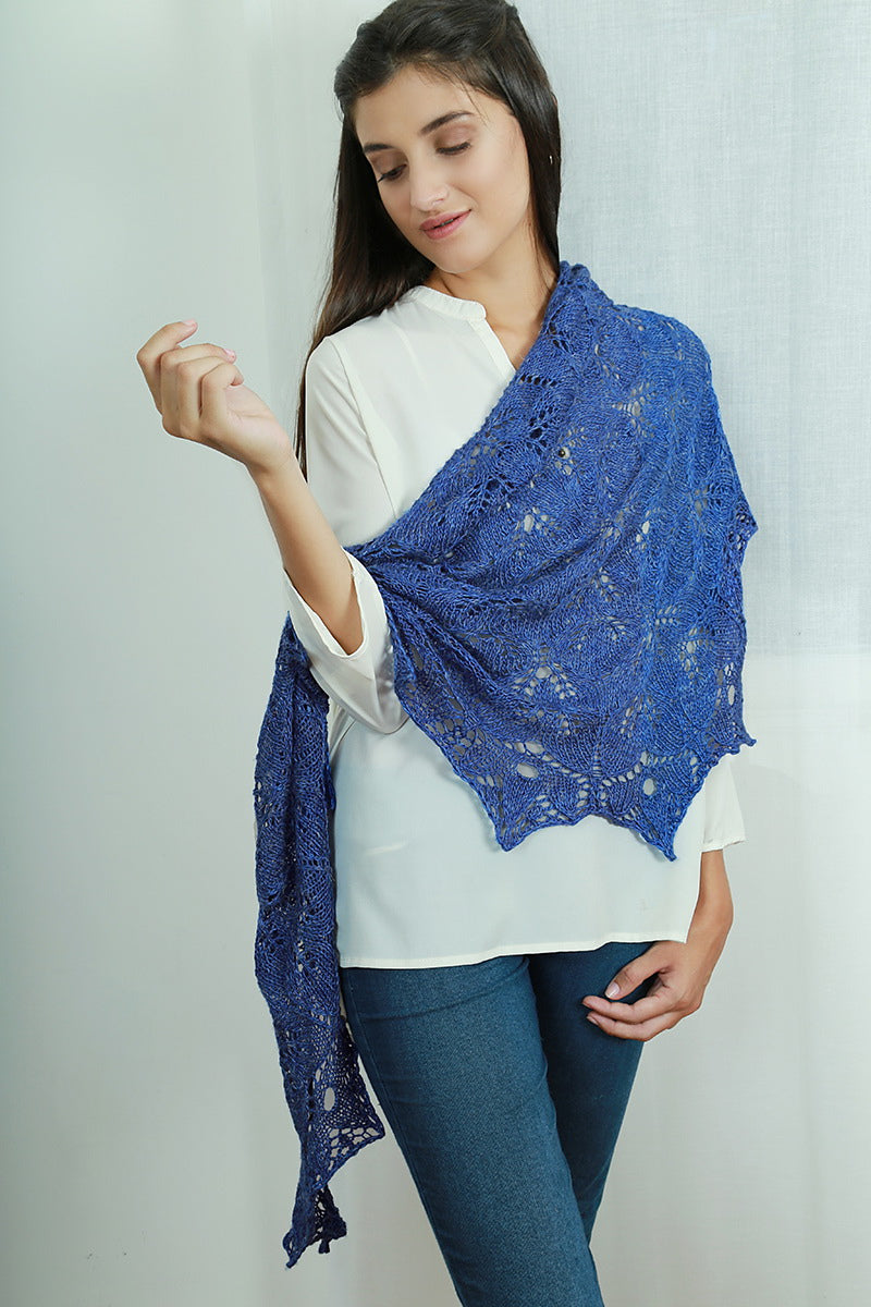 A Malabrigo Susurro Pattern - Macrophylla Shawl (Print Pattern)