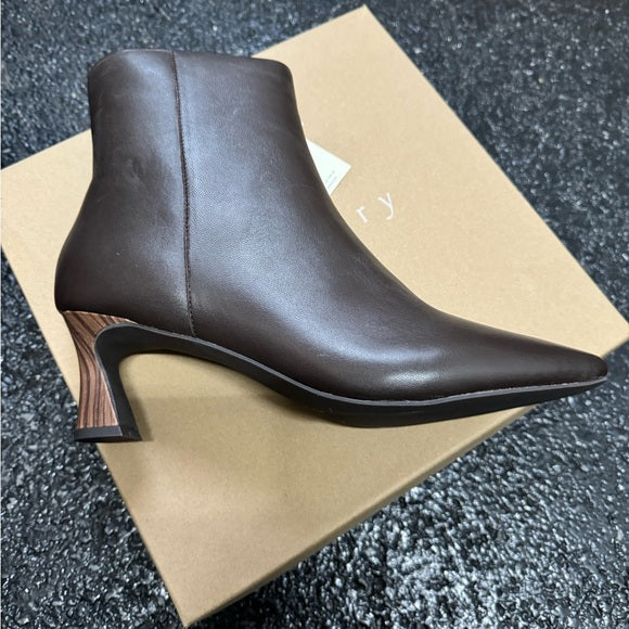 Sanctuary Women's Sleek Ankle Boot - Size 11