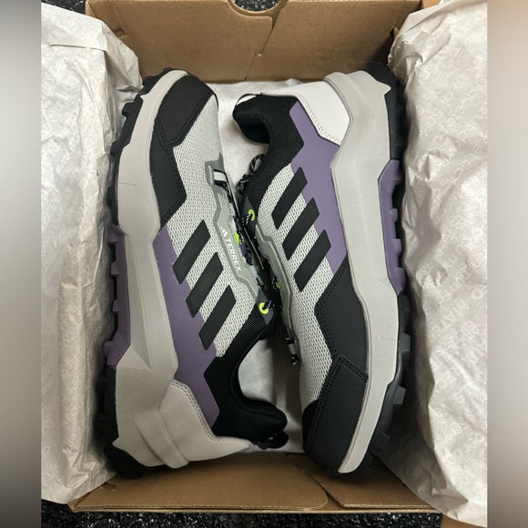 Adidas Women's Terrex AX4 Sneaker - Size 11