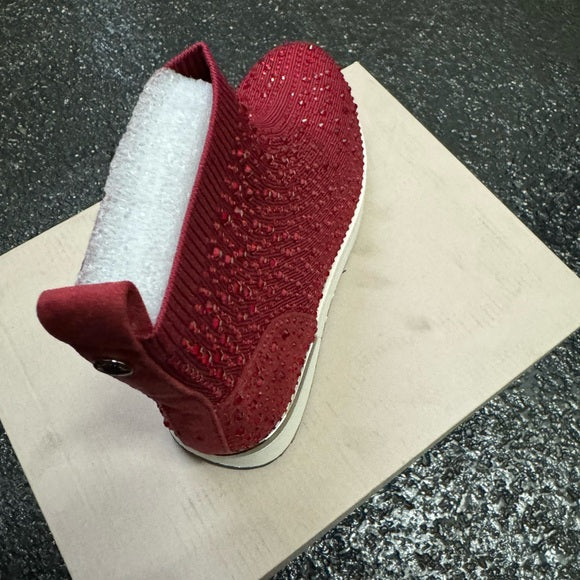 Kenneth Cole REACTION Women's Cameron Jewel Jogger Sneaker New w/ Box Size 6.5