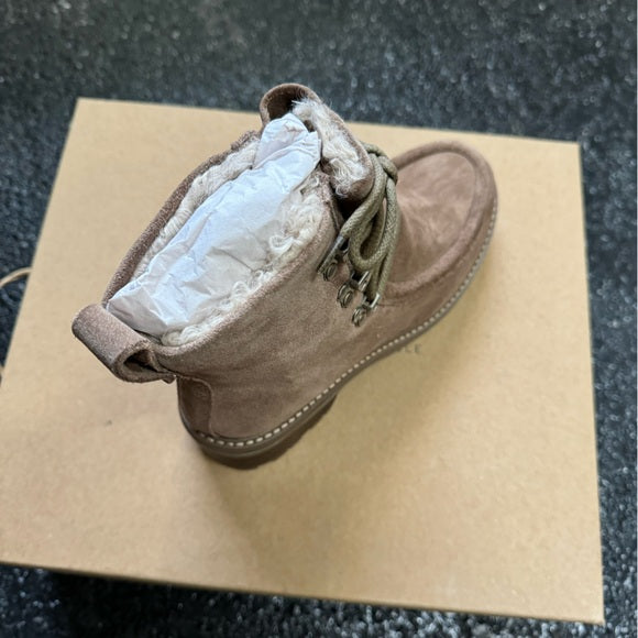 Gentle Souls by Kenneth Cole Women's Bristol Wallaby Boot New w/ Box Size 5