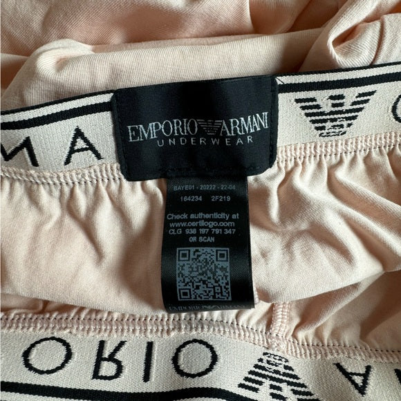 Emporio Armani Women's Regular Fit Pyjama Size XS