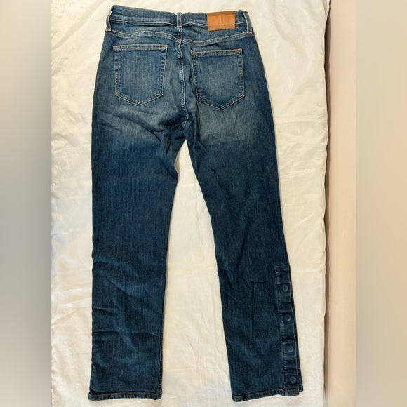 Tommy Hilfiger Men's Adaptive Jeans Relaxed Fit Magnet Buttons, 30W 32L