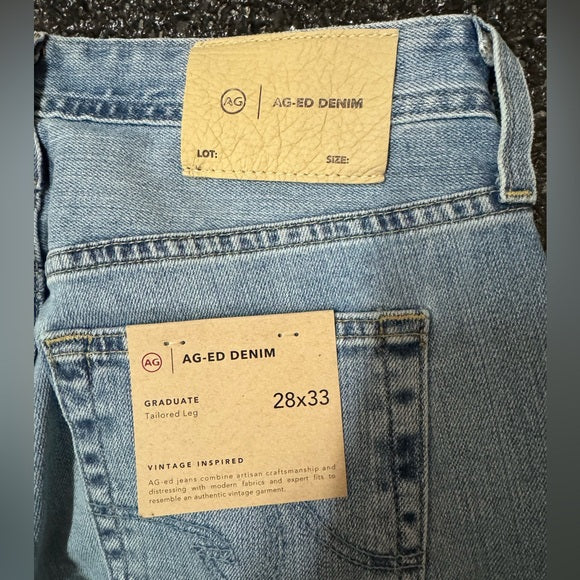 AG Adriano Goldschmied Men's The Graduate Tailored Leg Denim Jean Size: 28X33