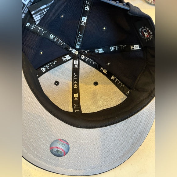 New w/ Tags New Era 9Fifty MLB Seattle Mariners Basic Navy Snapback Hat OS