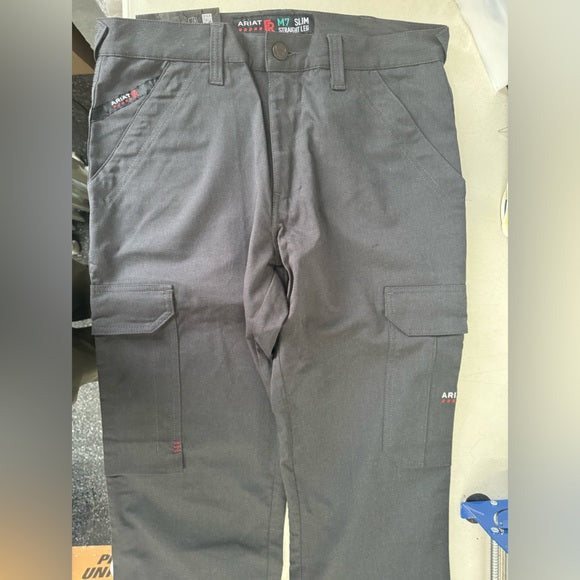 New w/ Tags ARIAT Mens FR M7 Slim Duralight Stretch Ripstop Straight Pant 32x38