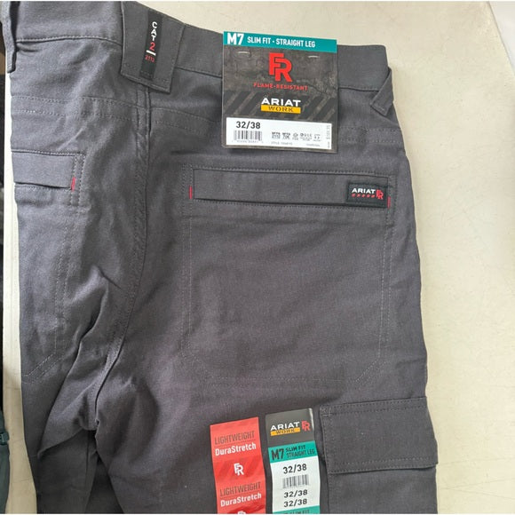 New w/ Tags ARIAT Mens FR M7 Slim Duralight Stretch Ripstop Straight Pant 32x38