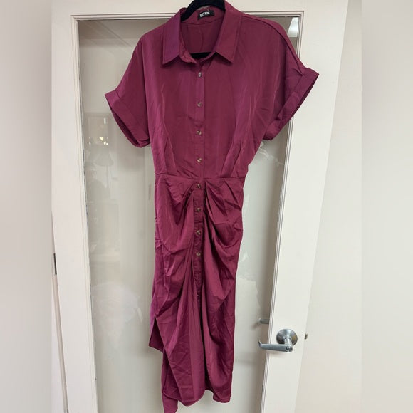 New w/ Tags BTFBM Women's Collared Button Maxi Dress Size L New w/ Tags BTFBM Women's Collared Button Maxi Dress Size L