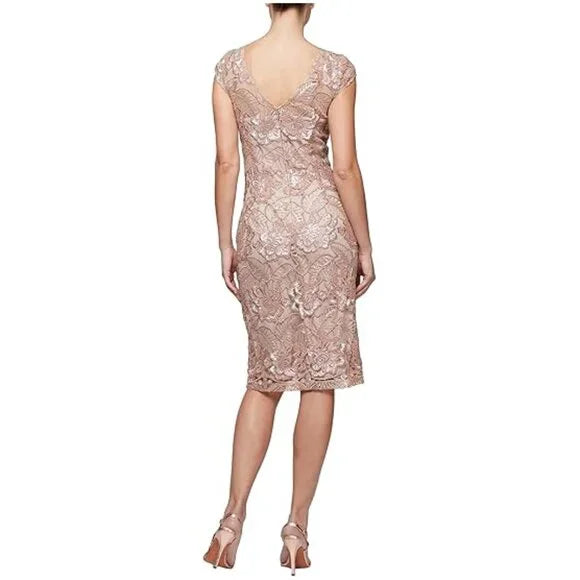 Alex Evenings Women's Short Knee Length Floral Embroidered Cocktail Sheath Dress