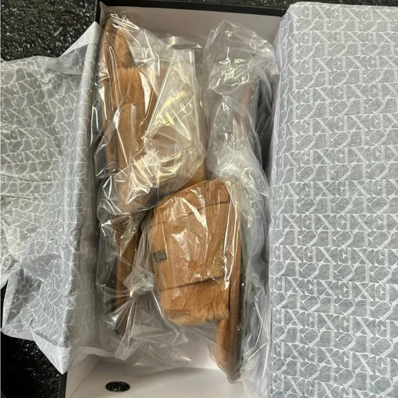 LUXE Women's Muchas Lite Slipper New w/ Box Chestnut Size 9