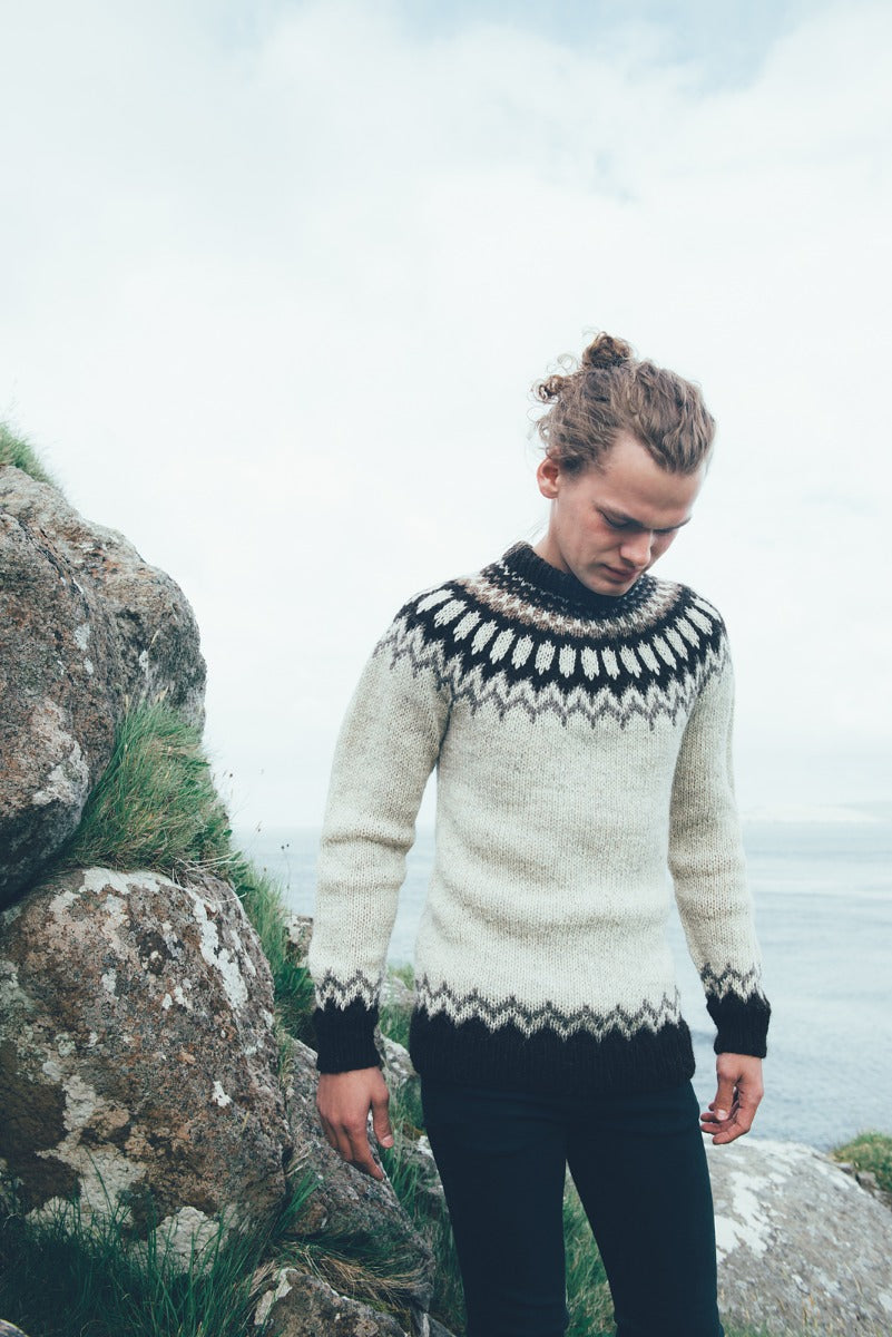 A Navia Tradition knitting Pattern - Troyggja Við Mynstur free at