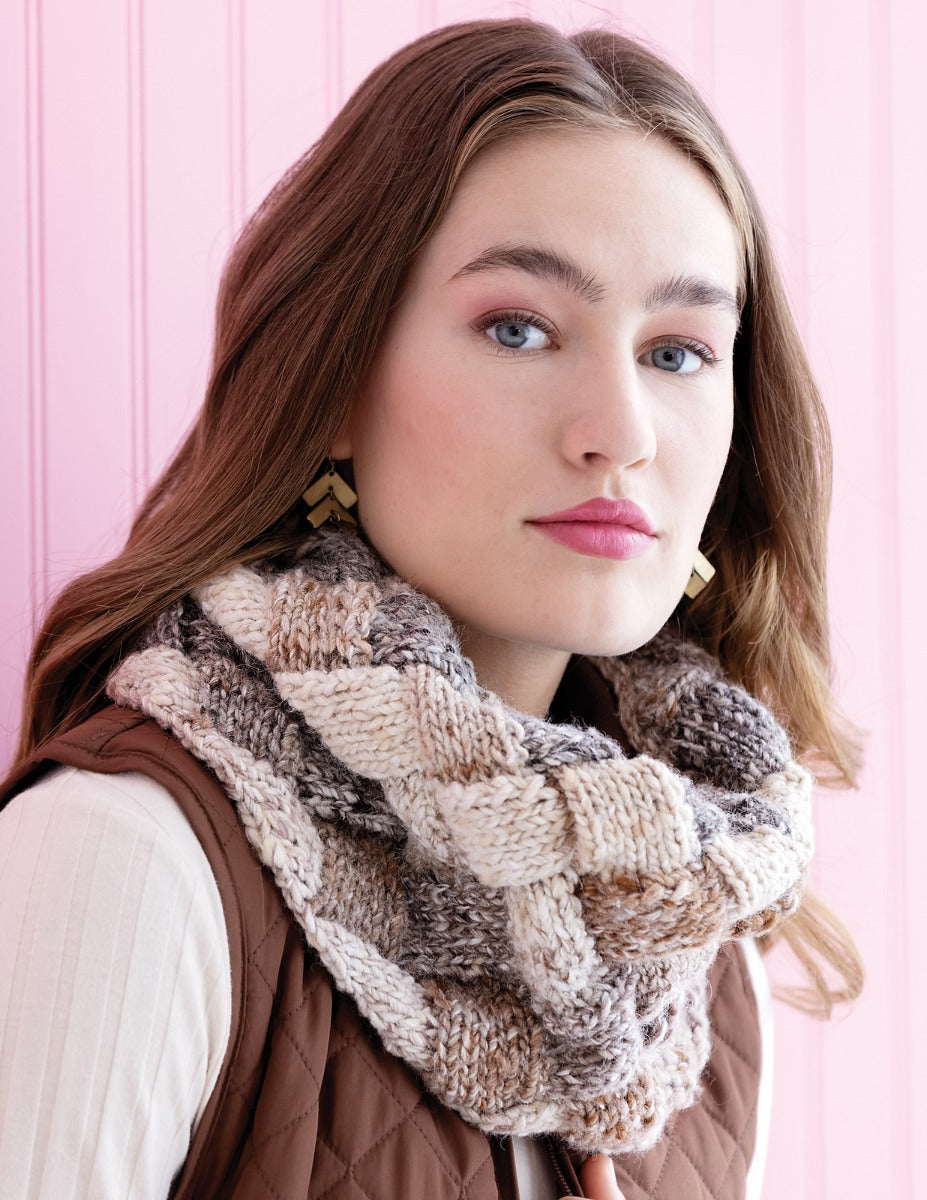 !Noro Knitting and Crochet Magazine #23, Fall/Winter 2023/2024 - FREE SHIPPING in CONTIGUOUS US
