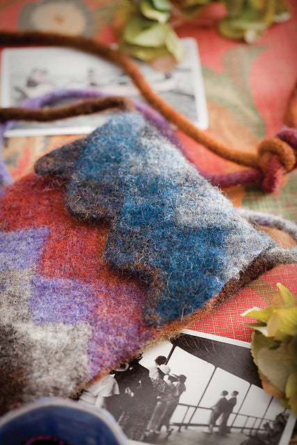 A Noro Kureyon Pattern - Felted Entrelac Bag (PDF)