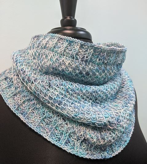 Ocean Tunisian Cowl by Nicole Niewoehner - Crochet - FREE (PDF)