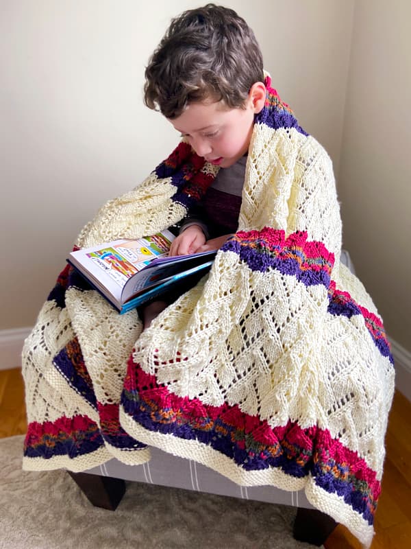 A FREE Berroco Comfort Pattern - Painted Daisy Blanket