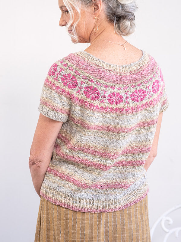 A Berroco Vivo and Pima Soft Pattern - Palmier Top (PDF File)