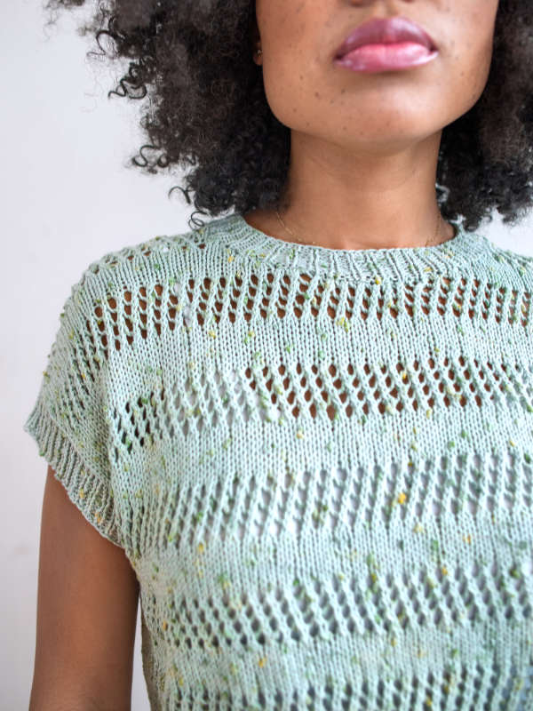 A Berroco Zinnia Pattern - Perrin Tee (PDF)