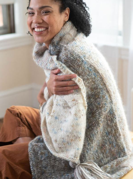 Free wrap shawl knitting pattern at Little Knits