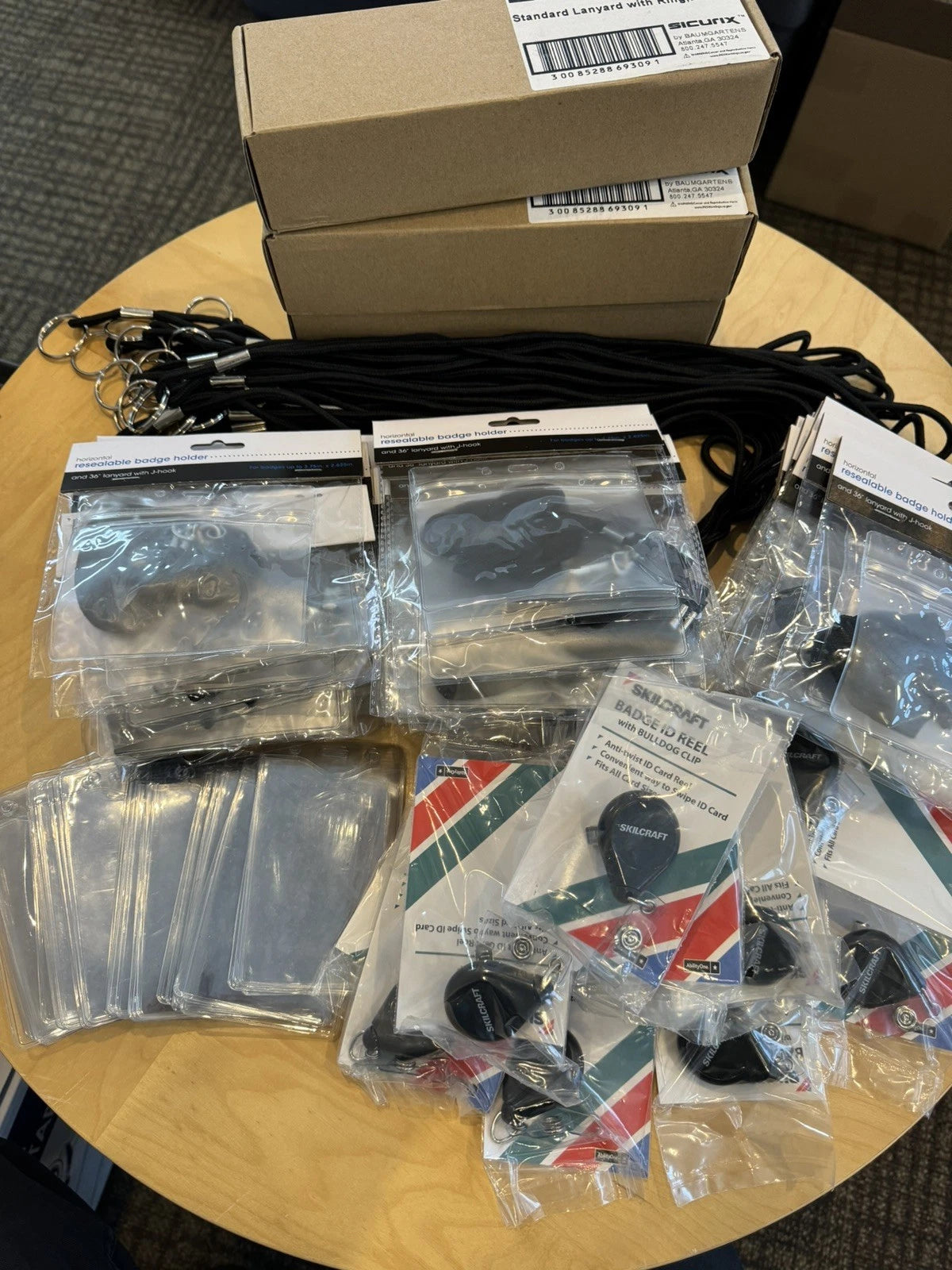 NEW Lanyards/Badge Holders/ID Reels BIG LOT