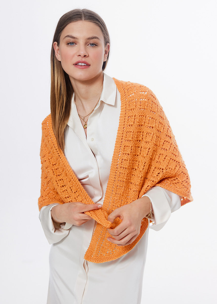 A Lana Grossa Pattern - Setosa Shawl with Openwork Pattern (PDF)