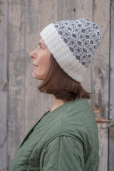 A Berroco Lanas Light Pattern - Sketchbook Hat (PDF)