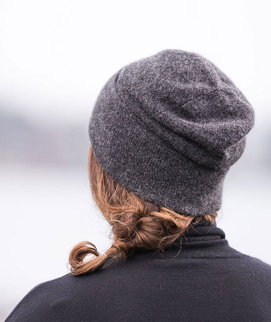 A Churchmouse Yarns and Teas Pattern - Thinking Cap (PDF)