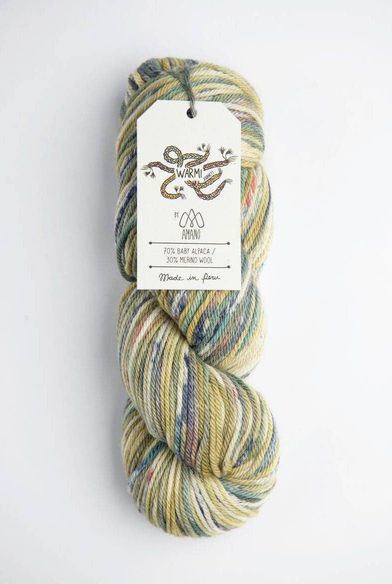Amano Warmi Journeys - Geranium (Color #6100) Lot 7K9849