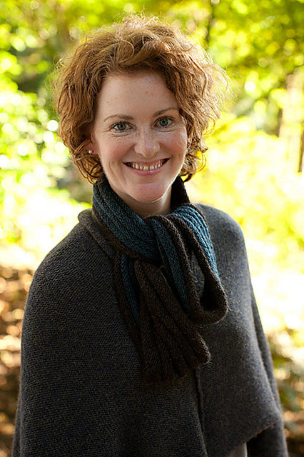 A Churchmouse Yarns and Teas Pattern - Welted Cowl & Infinity Loop (PDF)
