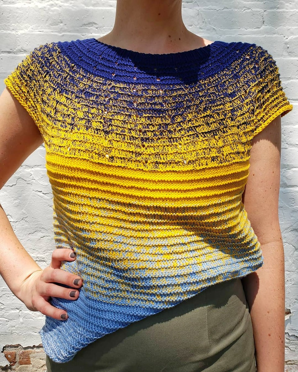 A Hikoo Concentric Cotton Pattern - Wilson Top - AVAILABLE ON RAVELRY (LINK & DETAILS IN DESCRIPTION)