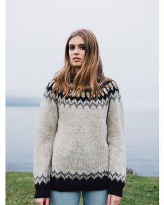 A Navia Tradition knitting Pattern - Troyggja Við Mynstur free at Little Knits